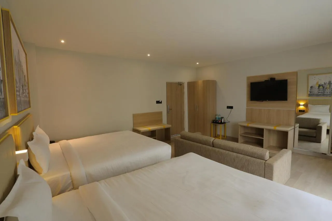 Hotel City Express By Downtown Udaipur
