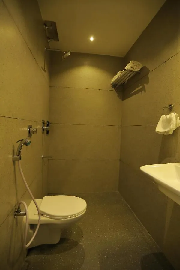Hotel City Express By Downtown Udaipur